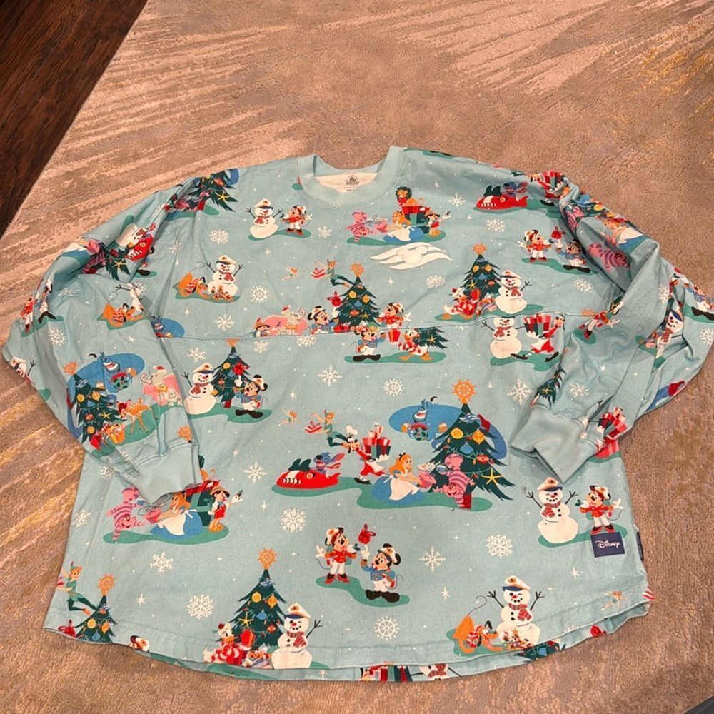 Disney Cruise Line Spirit Jersey Limited Edition Christmas Exclusive size L
